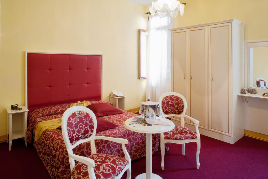 Ih Hotels Venezia Salute Palace (Adults Only) Camera foto